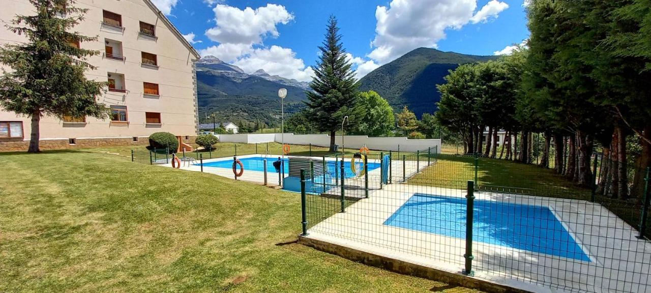 Apartamento La Espata Villanua Bagian luar foto